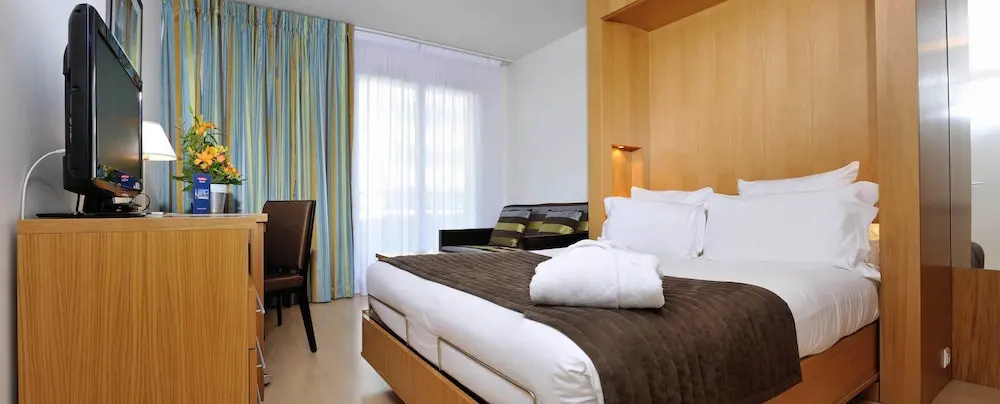 Residhome Paris-Massy