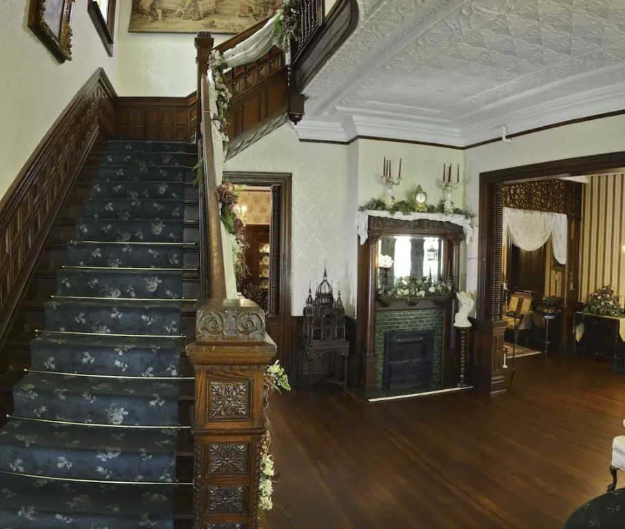 McFarlin House B&B