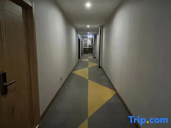 Yuzhou Grand Hotel