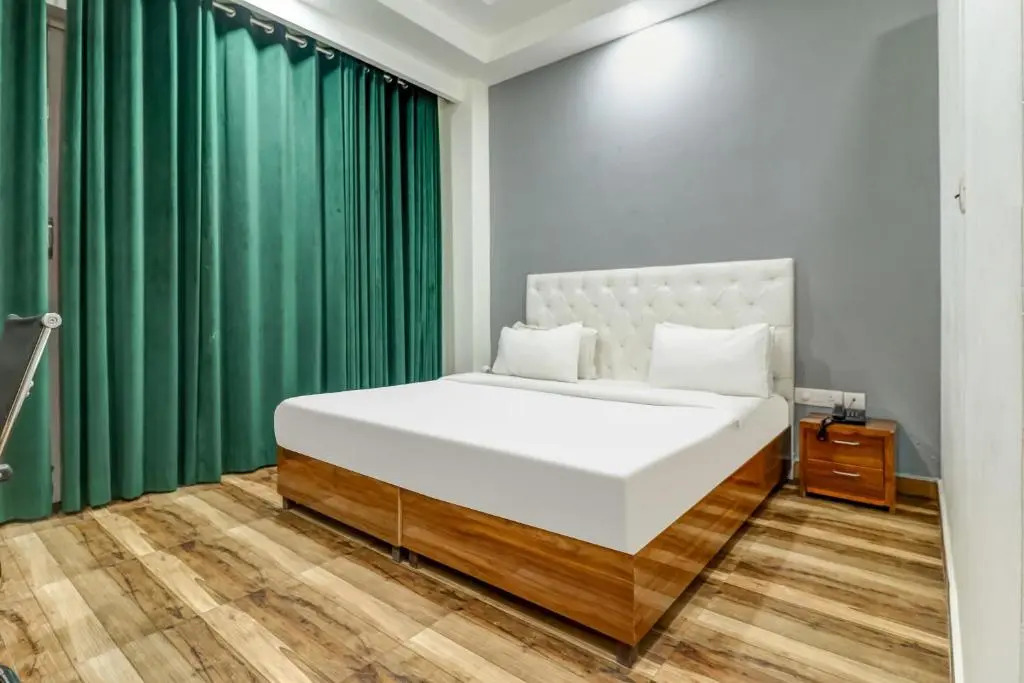 Super Collection O Toll Plaza Kherki Daula Manesar Formerly Hotel Sky