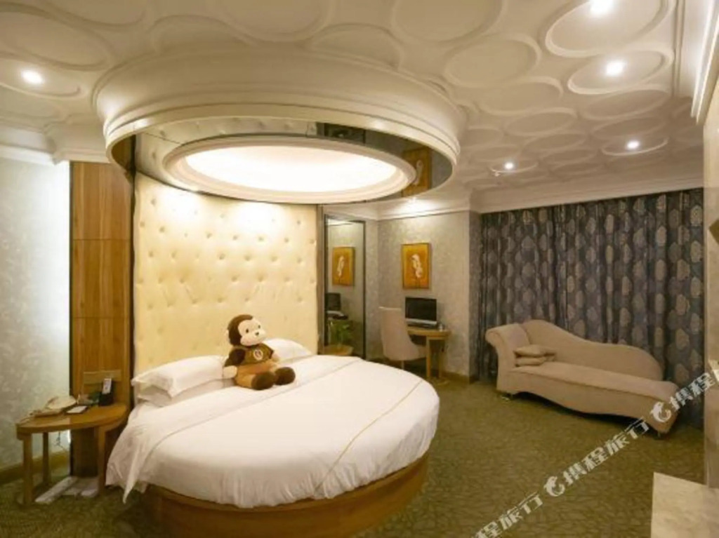 Siji Yucheng Boutique Hotel (Anji Jiuzhou Shopping Mall)