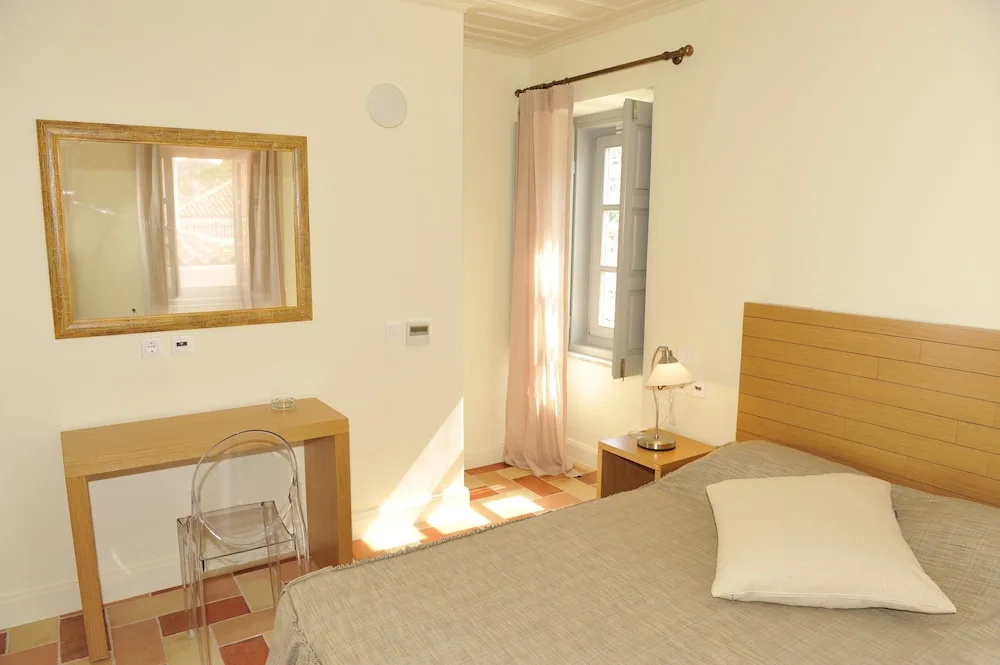 Gaia Traditional Rooms