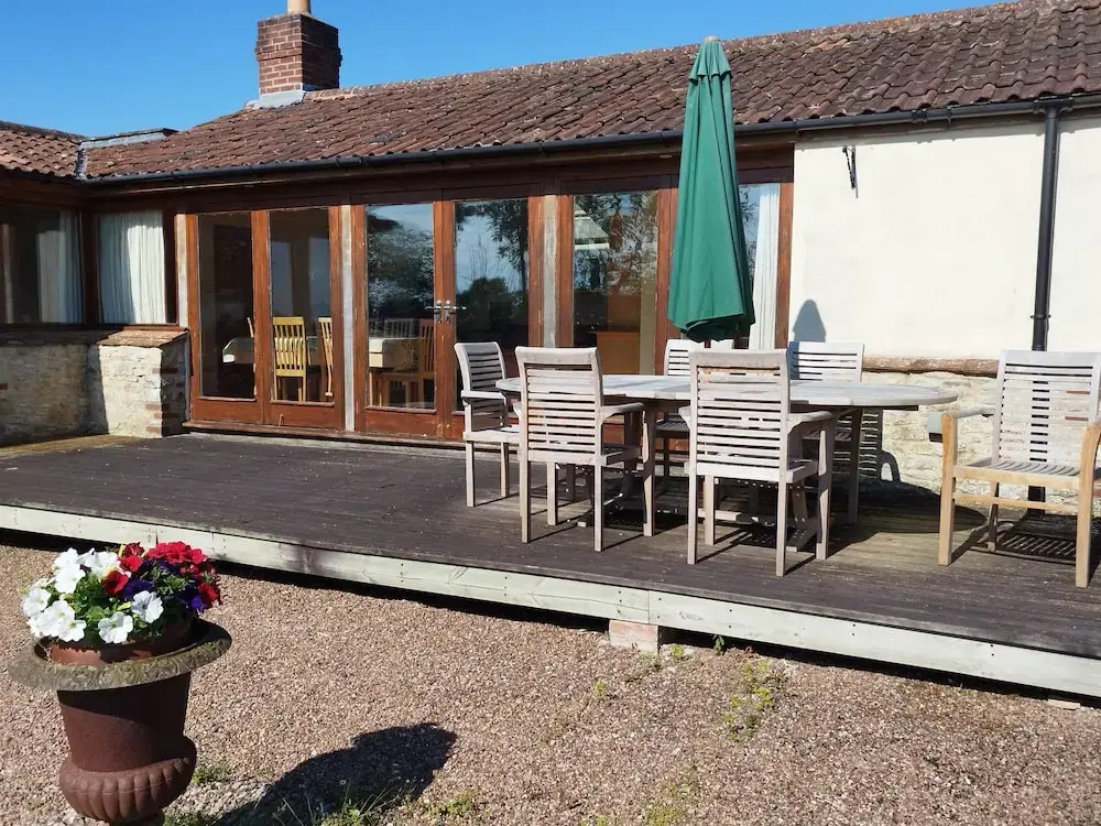 Peaceful and Stylish Cottage Near Taunton Somerset