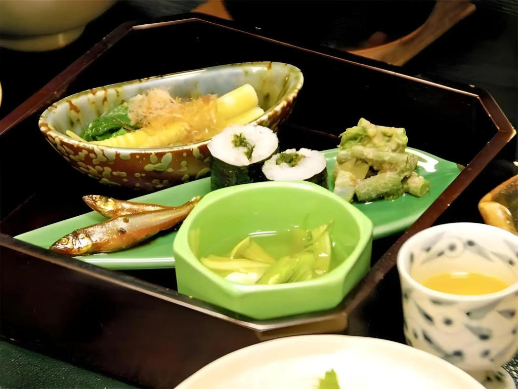 Nakasaya