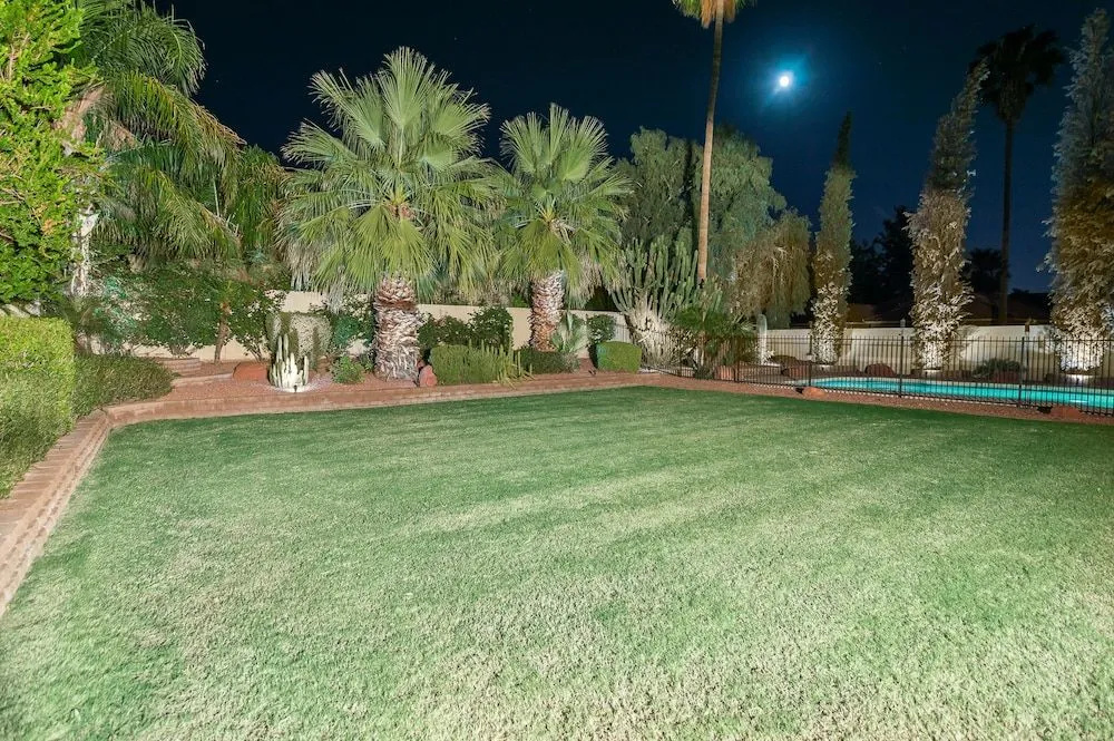 Casa Kierland by RedAwning