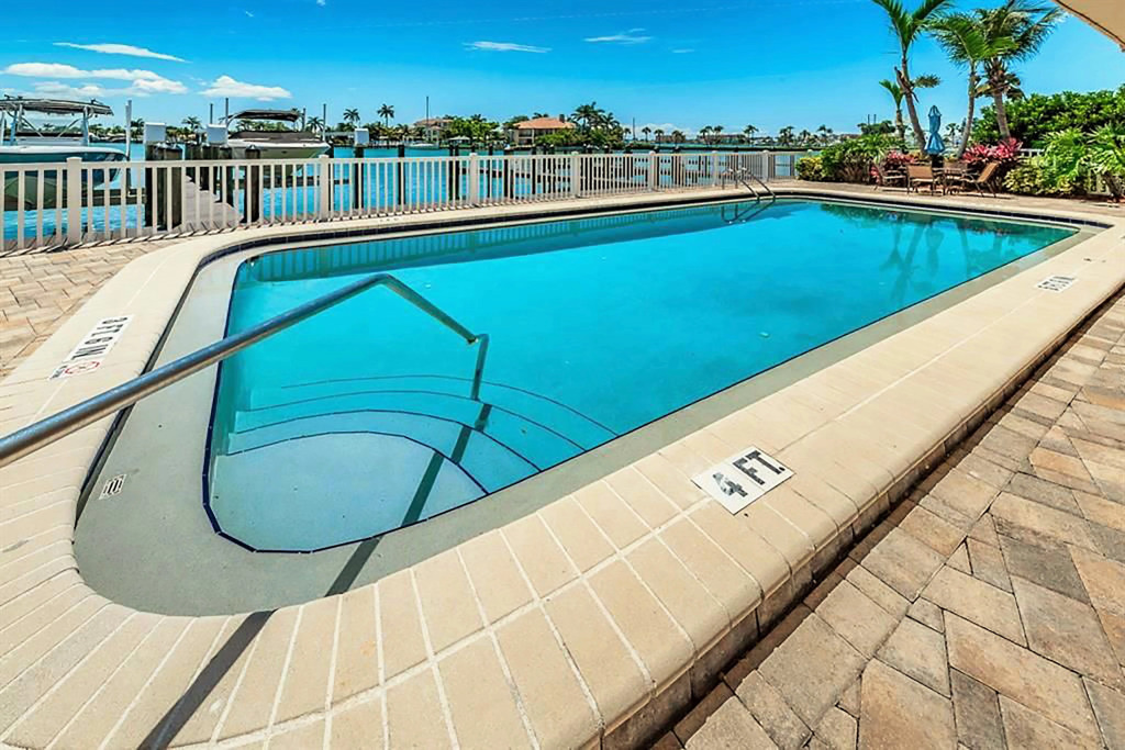 Treasure Island 1 Bedroom, 1 Bathroom, Condominium, 11605