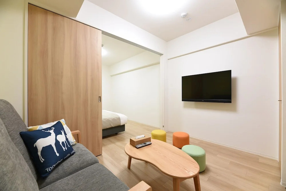 Eslead Hotel Namba South III