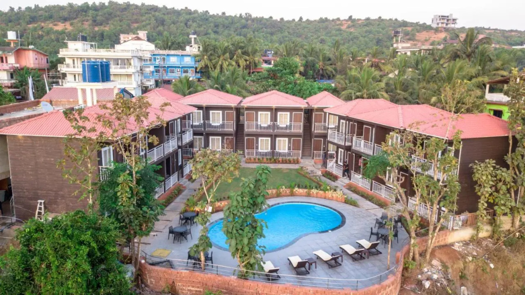 Aurum Resorts Morjim, 500 meters from Beach