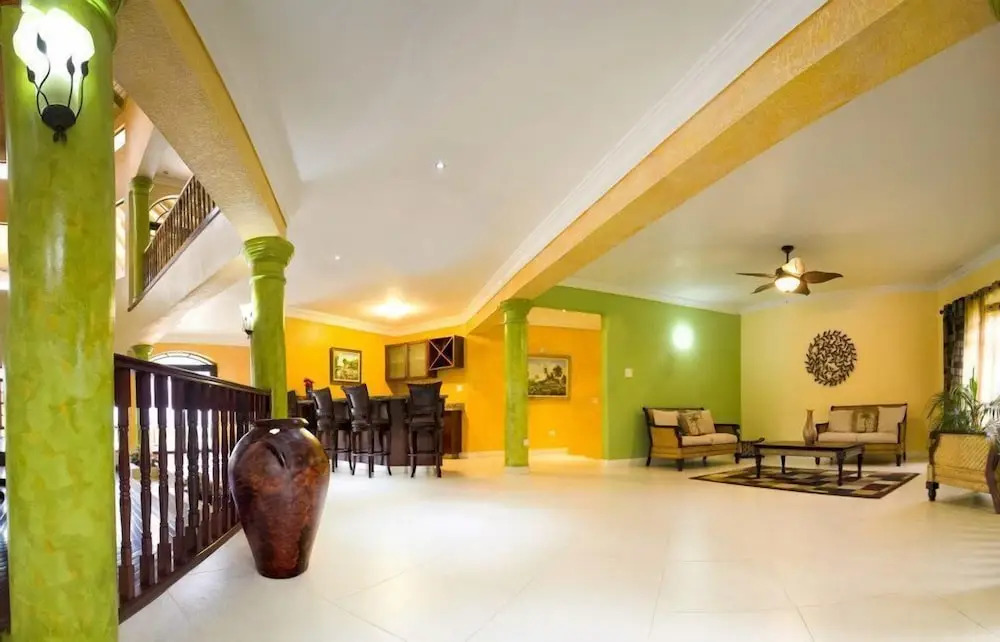 Milbrooks Villa and Retreat
