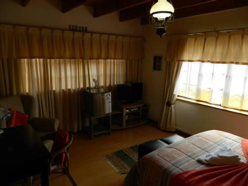 Twin Gables Guest House