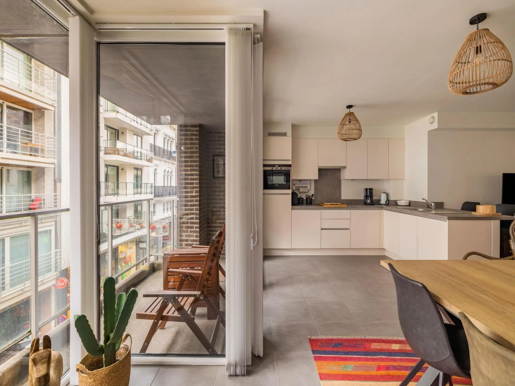 Cosy apartment in Blankenberge with sea-views