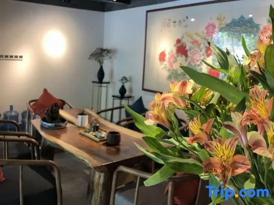 XiChang Qionghai Seventeen Degrees•HeYue Garden Resort