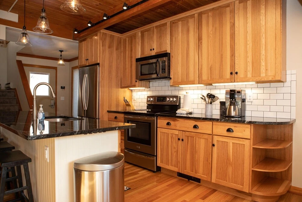 1320 Tennis Townhome 3 Bedroom Townhouse by RedAwning