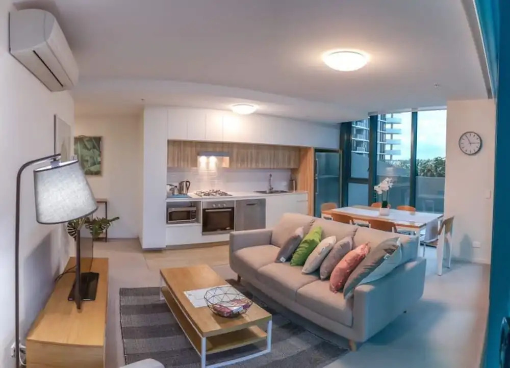 Incredible Riverside Apartment In Brisbane