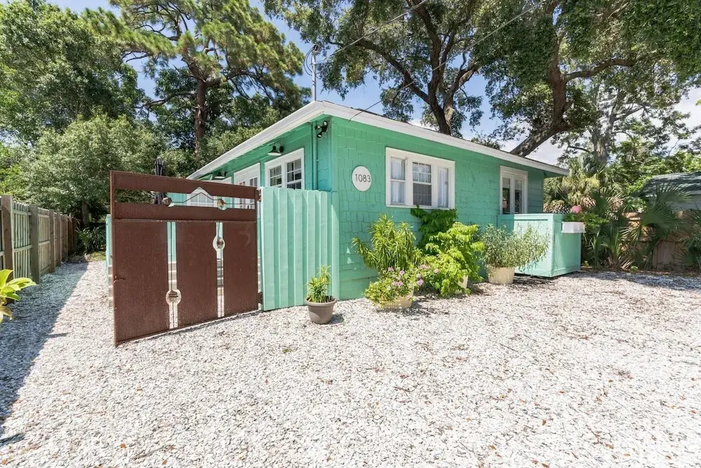 Sarasota, Fl Bungalow Bright & Breezy Coastal Vibes - 10 Mins To White Sand Beaches 2 Bedroom Home by RedAwning