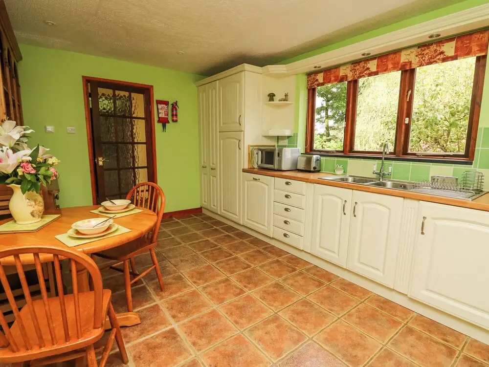 Derwen Villa