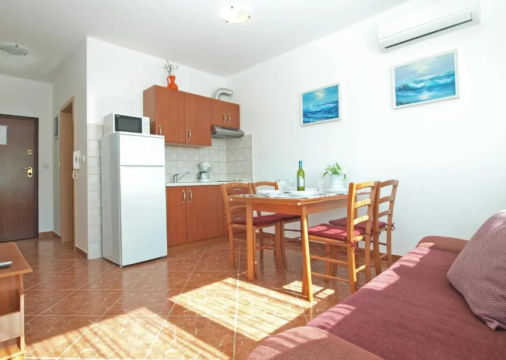 Apartment Marija 1641
