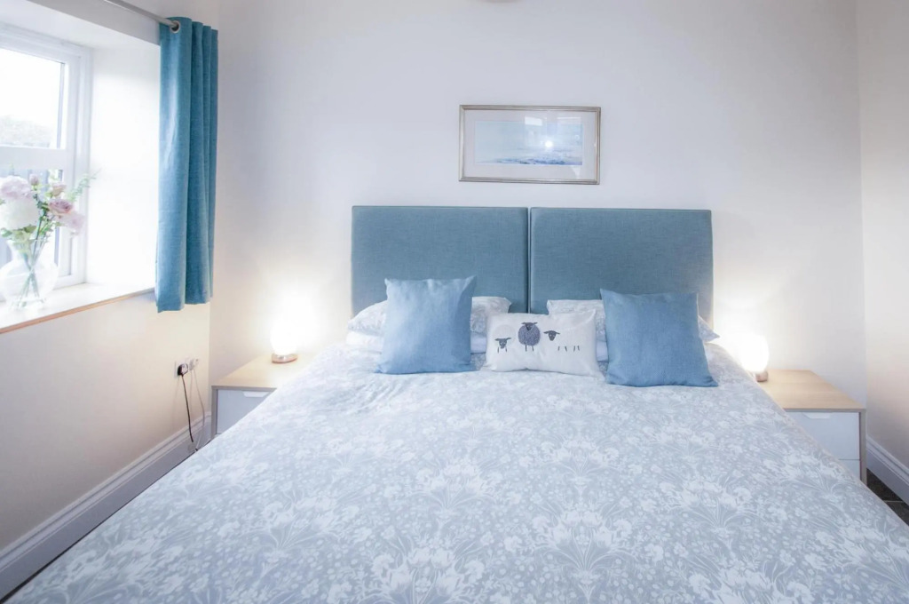 The Chaffhouse - 4 Bedroom - Llangenith