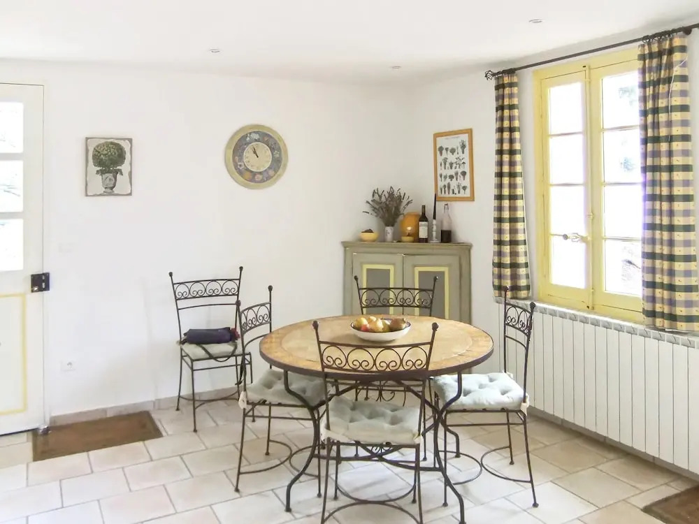 House With 4 Bedrooms in La Verdière, With Wonderful Mountain View, Pr