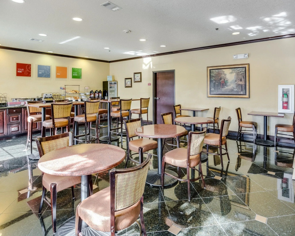 Quality Inn & Suites Slidell