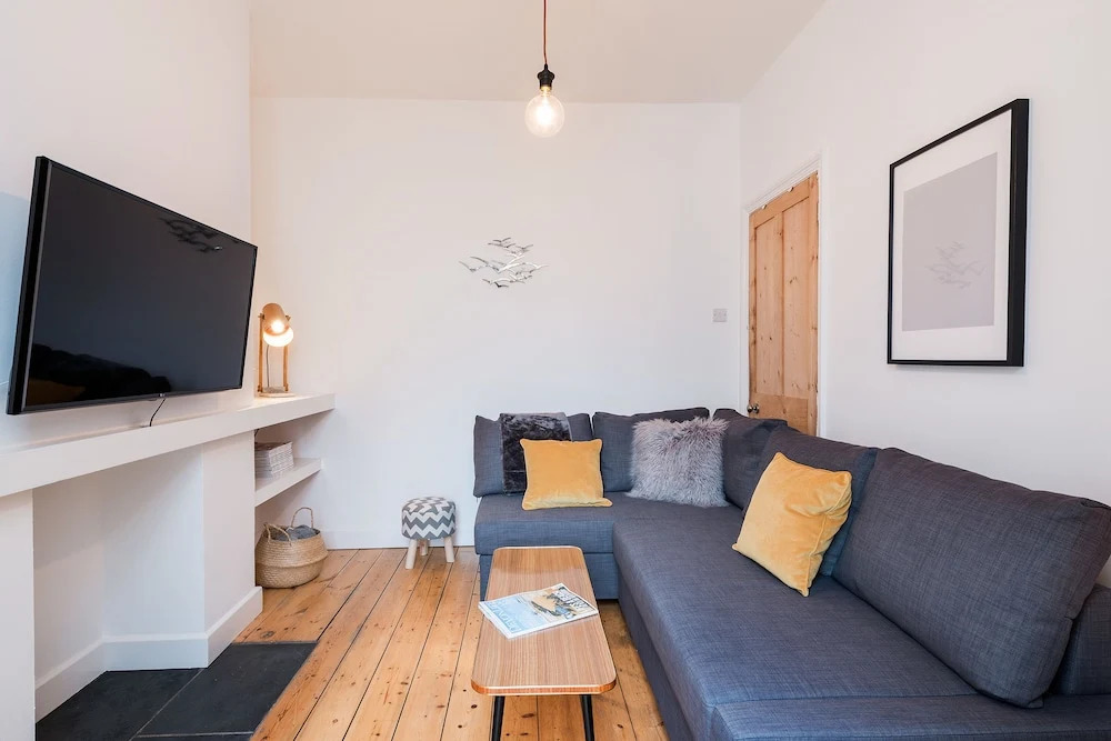 Nomi Homes