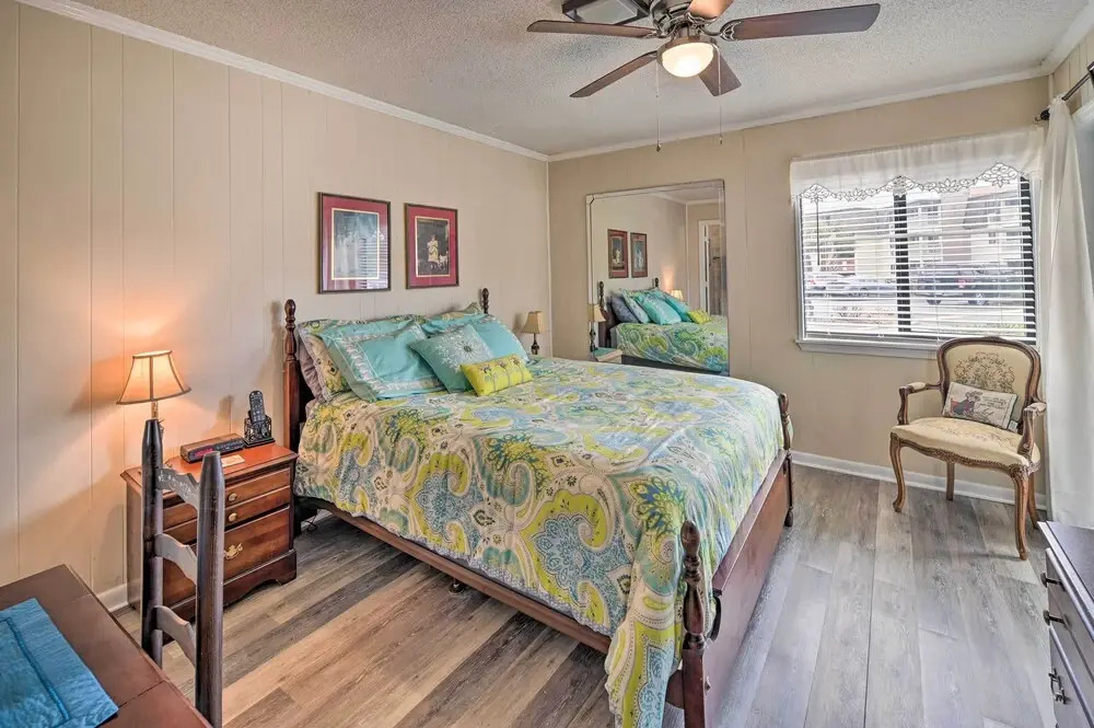 Myrtle Beach Condo w/ Community Beach Access!