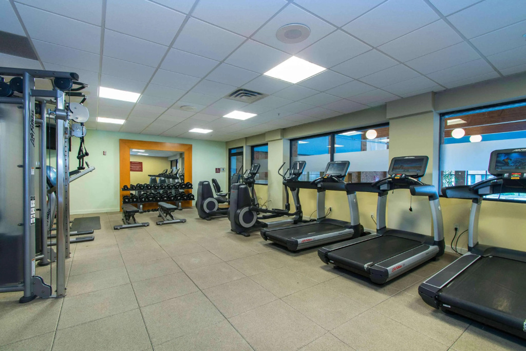 DoubleTree by Hilton Cleveland East Beachwood