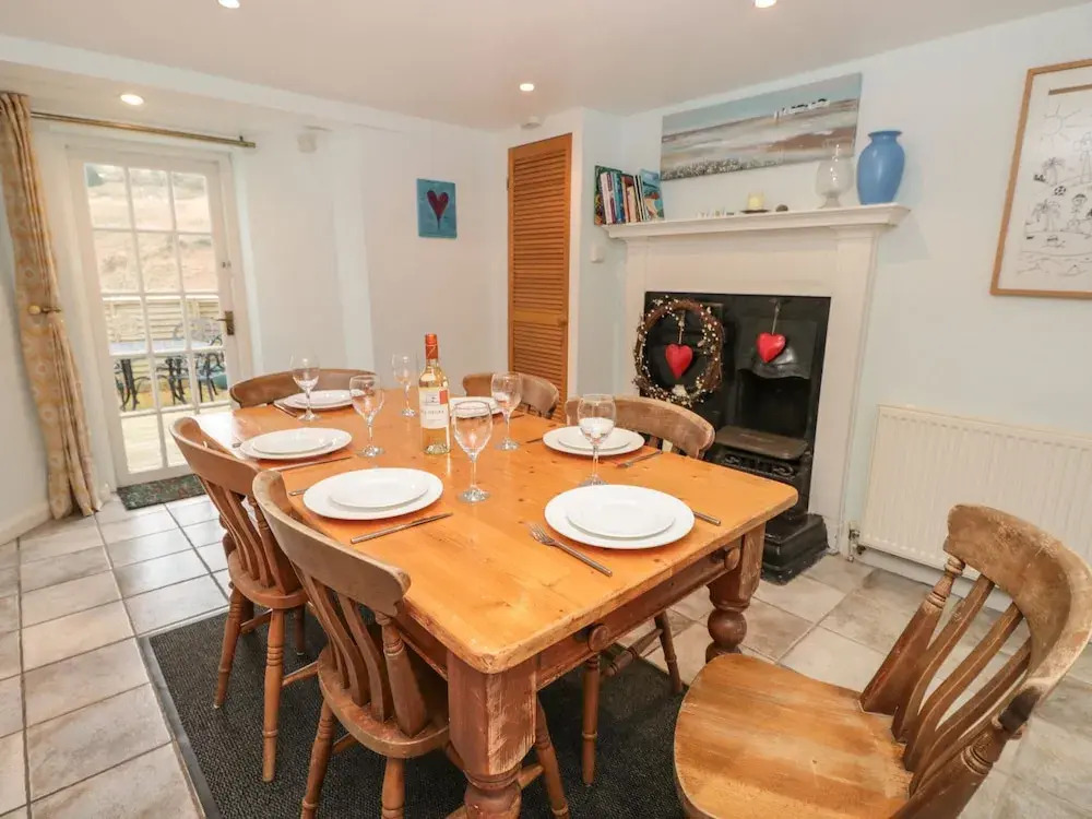 5 Fairview Road