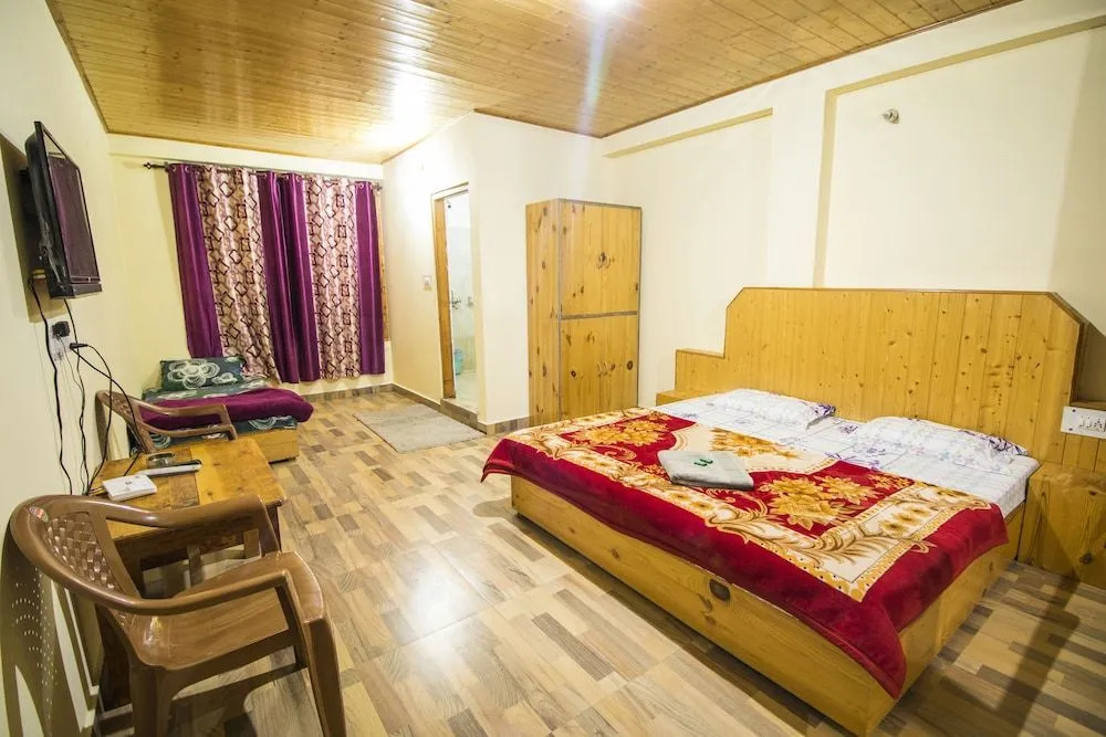 The Paradise, Old Manali