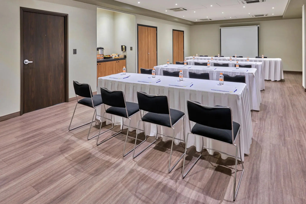 City Express by Marriott Guaymas