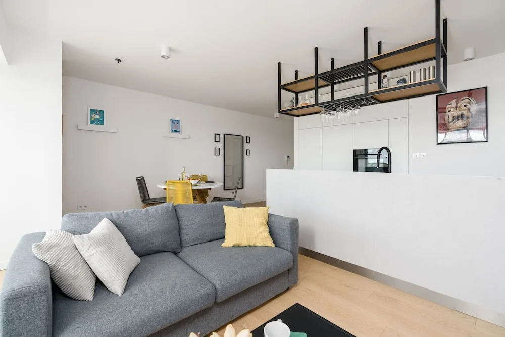 Apartment Dzielnica Cesarska by Renters