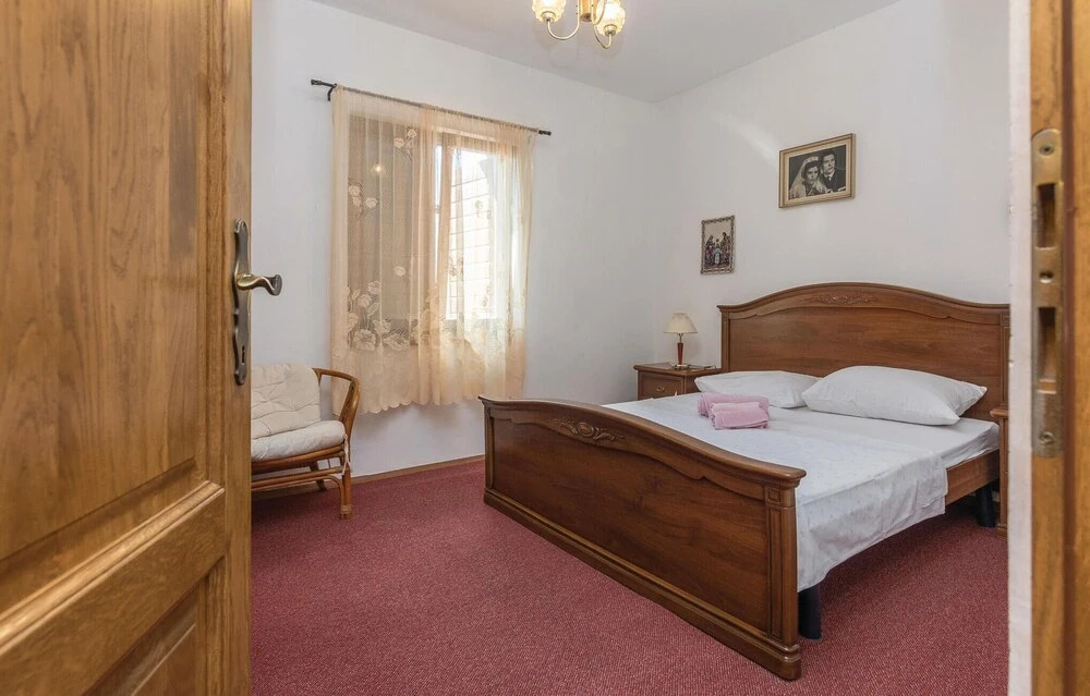 Amazing Home in Vir With 9 Bedrooms, Wifi and Outdoor Swimming Pool