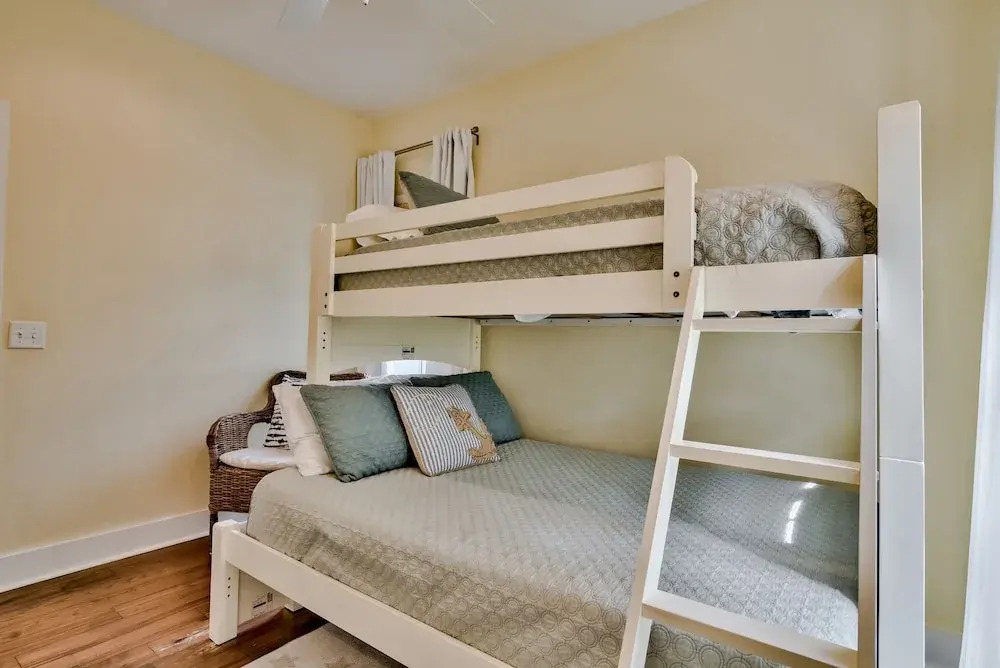 Magnolia Cottages By The Sea-9 Creek Park by Florida Star Vacations