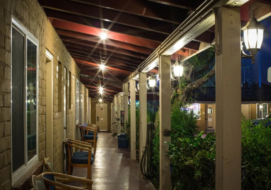 El Patio Inn - Near Universal Studios Hollywood