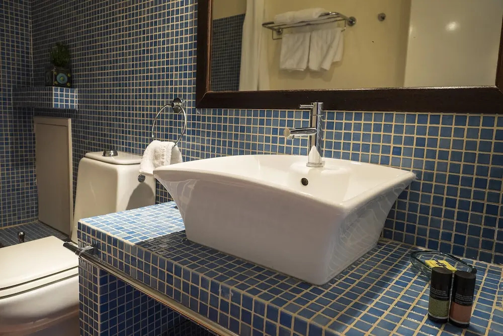 Rex Hotel - Bebekas
