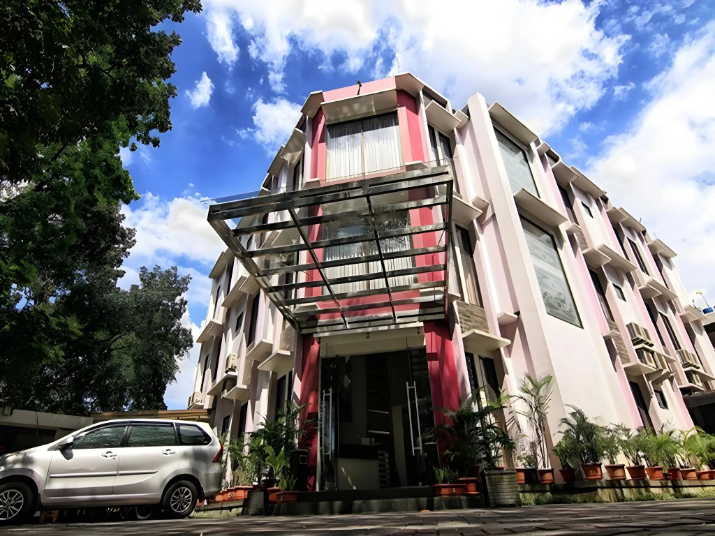 Latief Inn Hotel