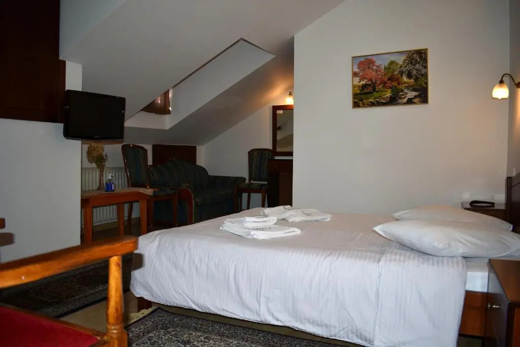 Hotel Adonis