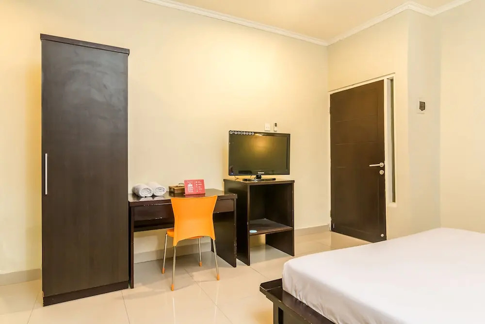 ZEN Rooms Basic Kuta Centre Kartika Plaza