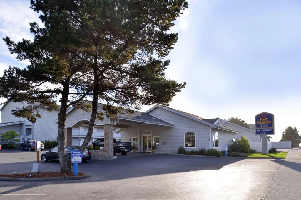 Beachfront Inn