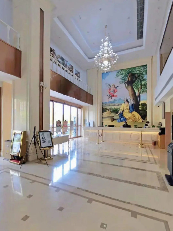 Vienna International Hotel (Dongwu South Road Hongzhuang Metro Station)