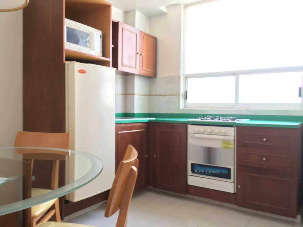 G K Suites Duraznos