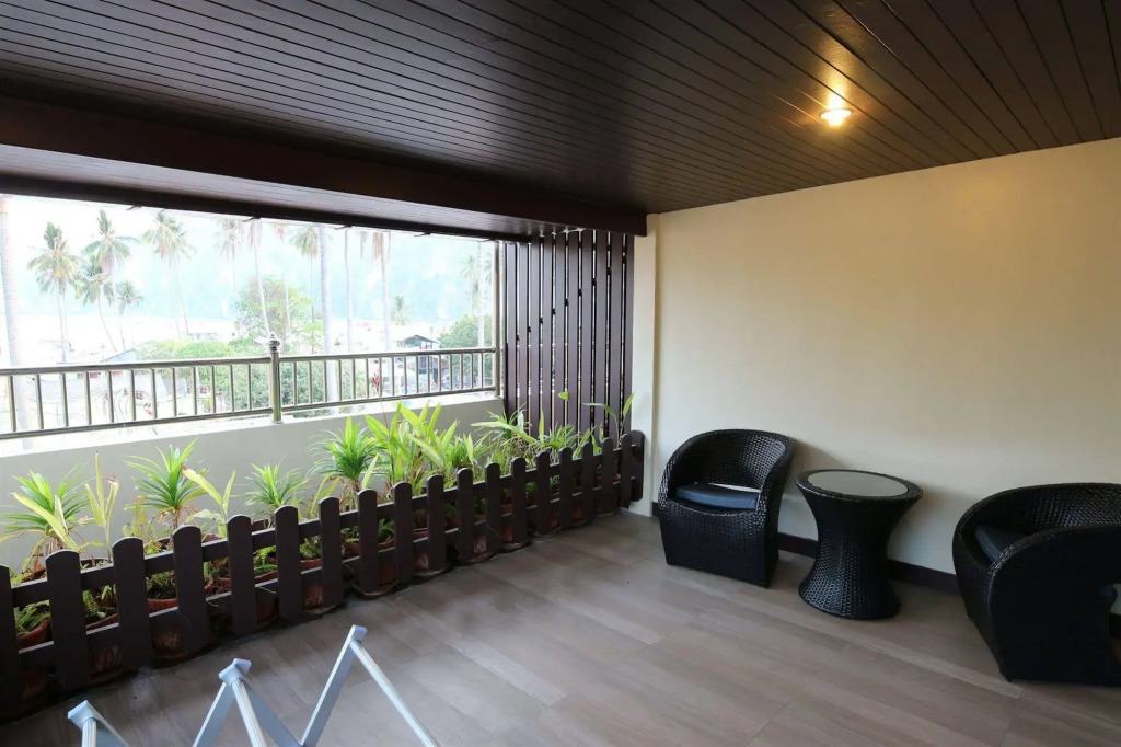 JJ Residence