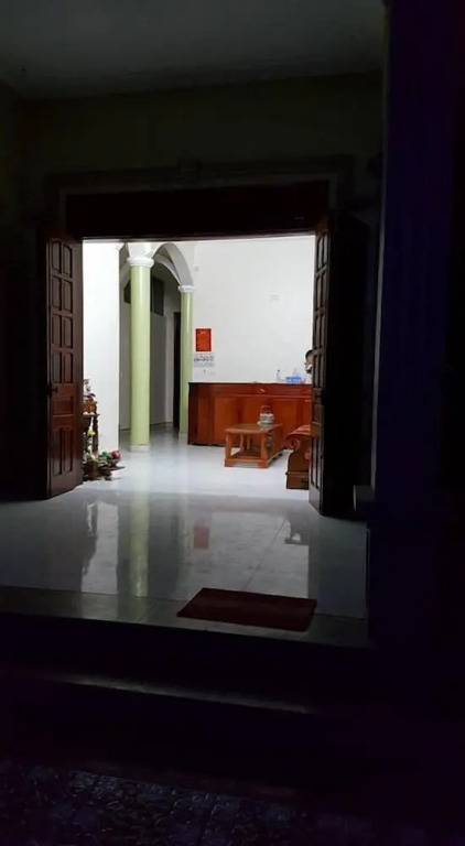 Hoa Chau