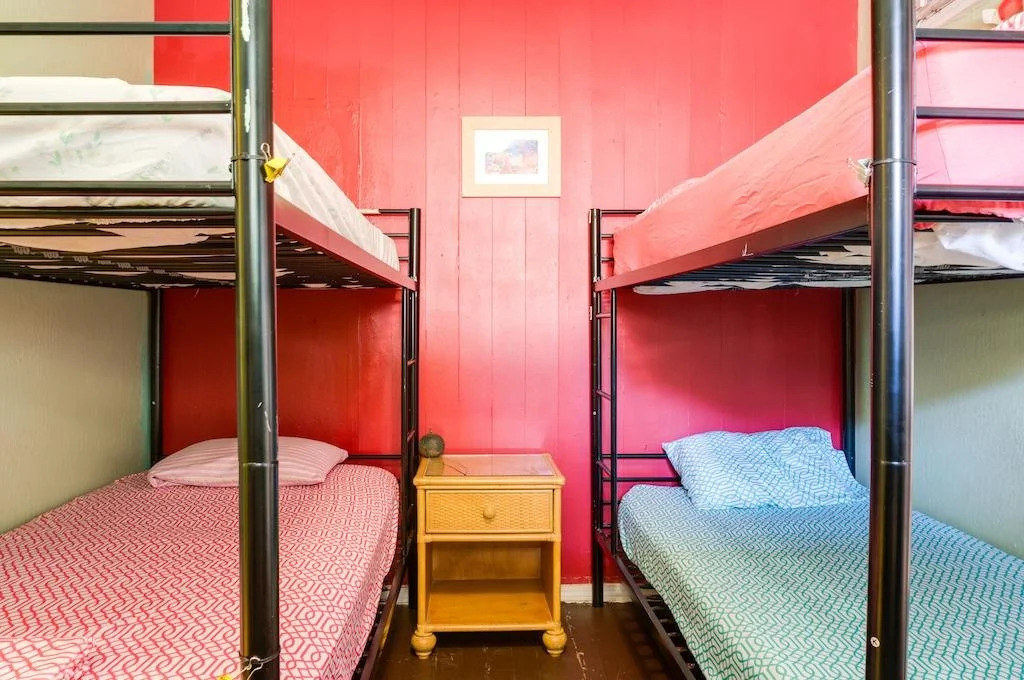 Lahaina's Last Resort Hostel