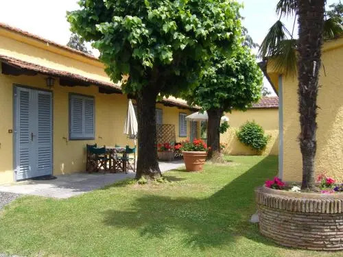 Villa Lazzareschi Case Vacanza