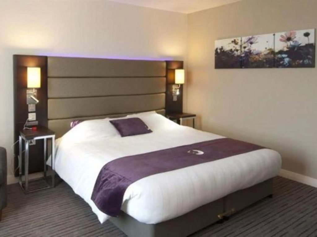 Premier Inn Lichfield City Centre