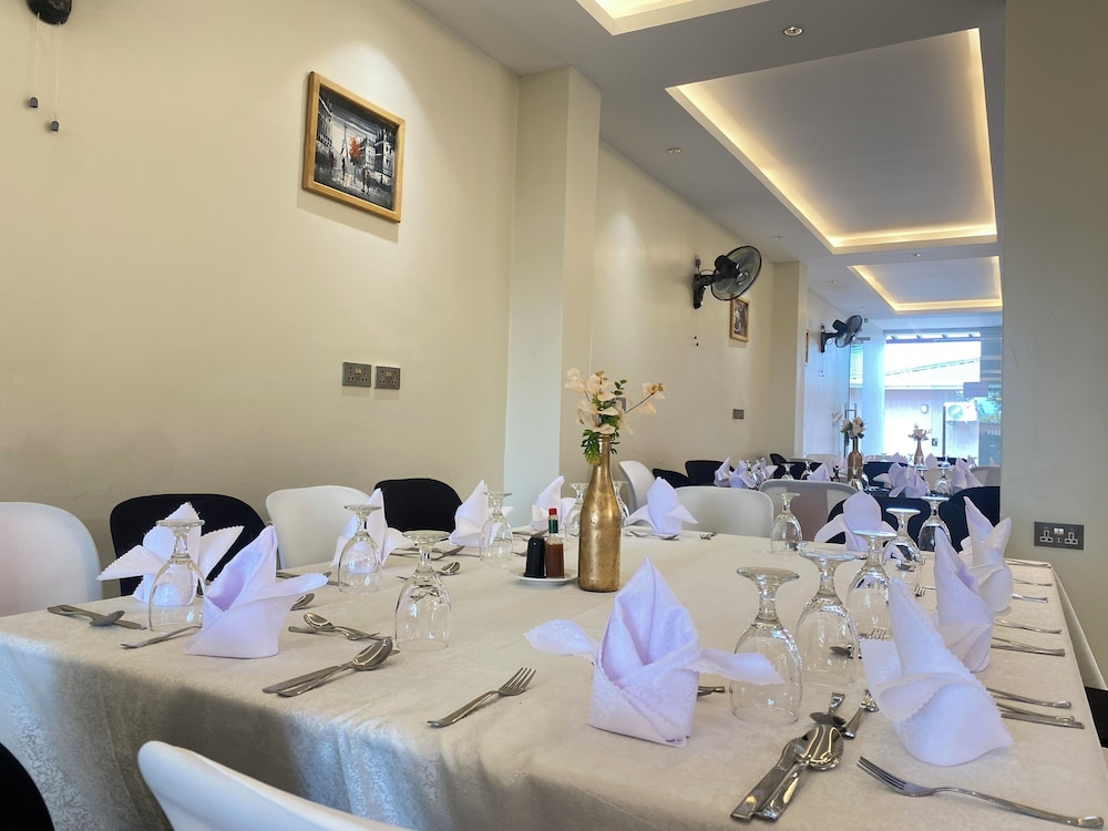 Dreamland Hotel Arua