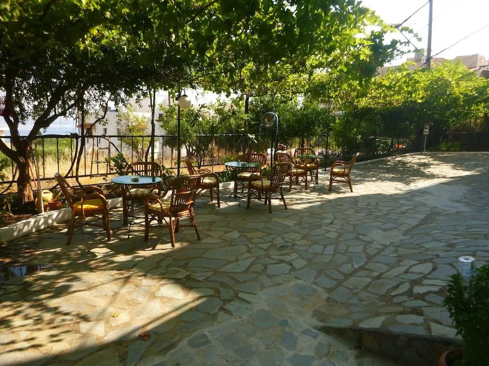 Stavros Apartments