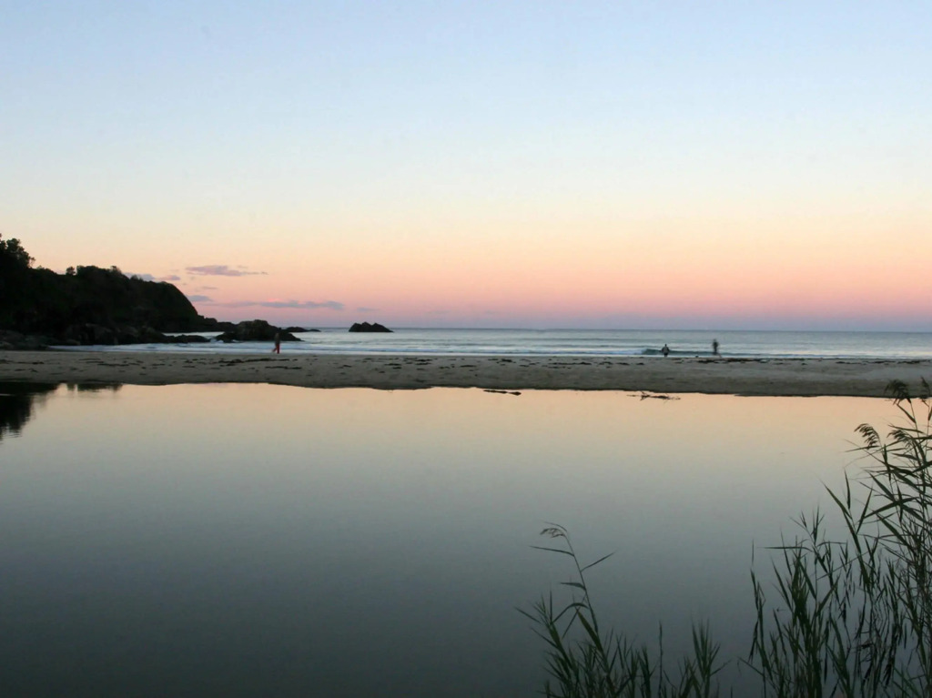 BreakFree Aanuka Beach Resort