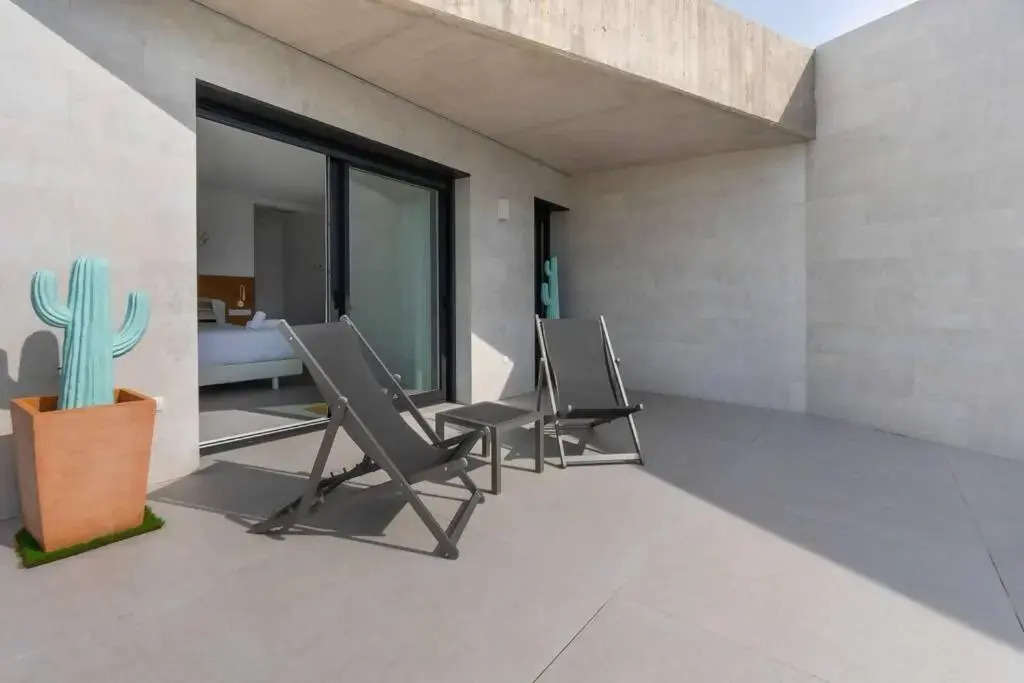 NARAMIA SAGARO VILLA - Full rental luxury house with POOL-GARDEN-BARBACUE-10 PAX